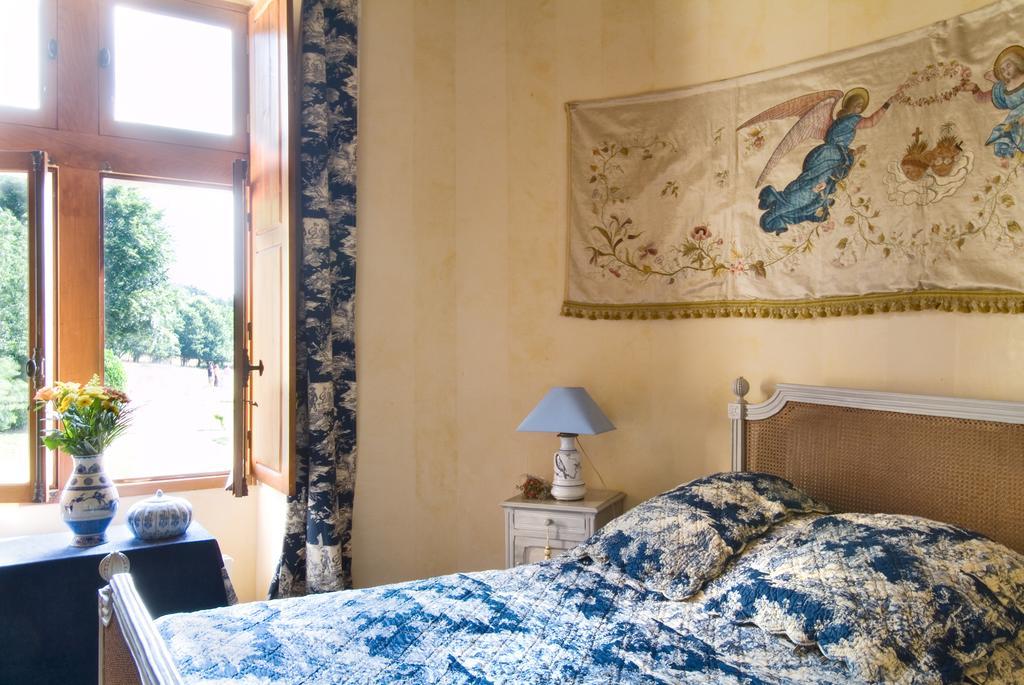 Château de la Roche Martel Roiffé Quarto foto