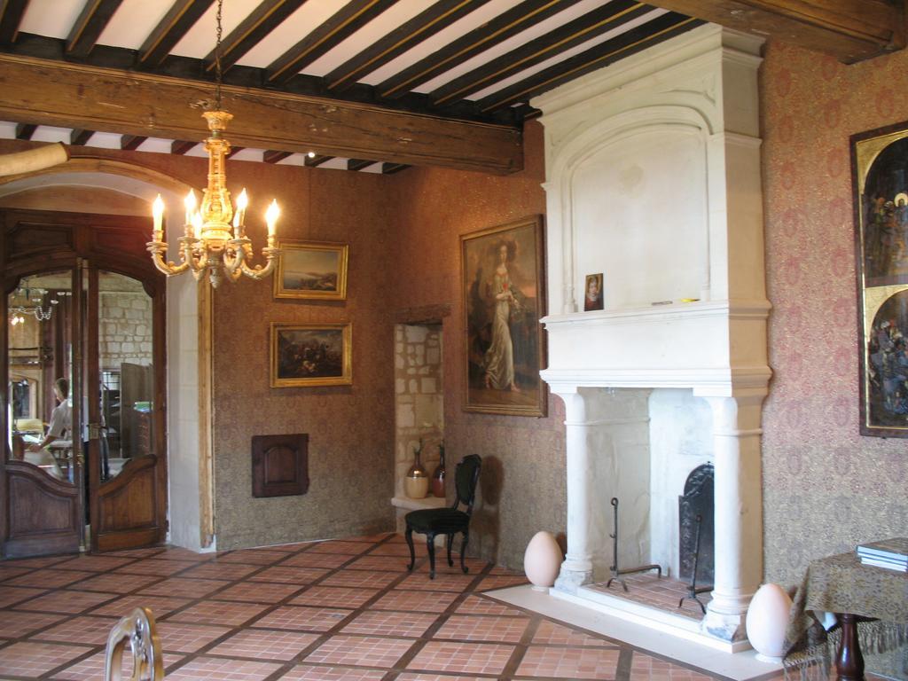 Château de la Roche Martel Roiffé Exterior foto
